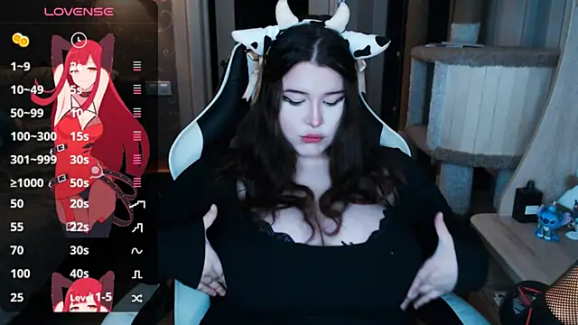 Mini Mo online show from 10/29/25, 10:39