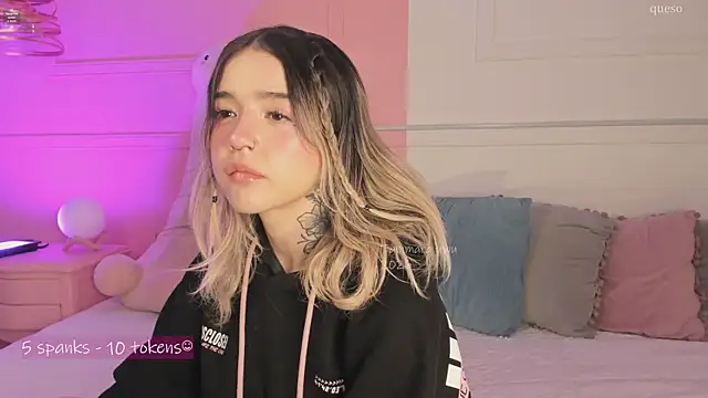  Tammara  online show from 02/18/26, 12:45