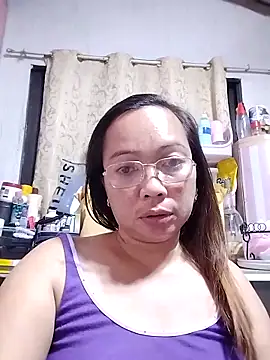 Snapshot of asianwet4u chatting on 02/22/25, 02:30 asianwet4u online show from 02/22/25, 02:30