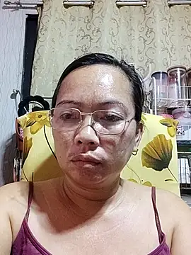 Snapshot of asianwet4u chatting on 03/03/25, 09:48 asianwet4u online show from 03/03/25, 09:48