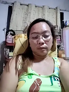 Snapshot of asianwet4u chatting on 03/04/25, 01:06 asianwet4u online show from 03/04/25, 01:06