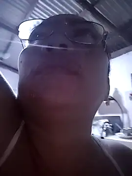 Snapshot of asianwet4u chatting on 03/06/25, 03:35 asianwet4u online show from 03/06/25, 03:35