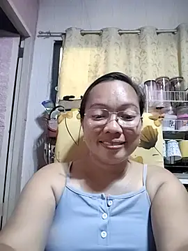 Snapshot of asianwet4u chatting on 03/08/25, 06:21 asianwet4u online show from 03/08/25, 06:21