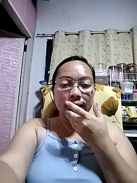 Snapshot of asianwet4u chatting on 03/09/25, 12:53 asianwet4u online show from 03/09/25, 12:53