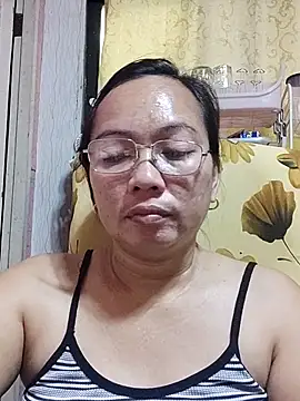 Snapshot of asianwet4u chatting on 03/18/25, 01:53 asianwet4u online show from 03/18/25, 01:53