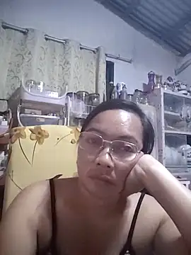 Snapshot of asianwet4u chatting on 03/18/25, 02:26 asianwet4u online show from 03/18/25, 02:26