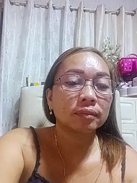 Snapshot of asianwet4u chatting on 09/21/25, 09:49 asianwet4u online show from 09/21/25, 09:49