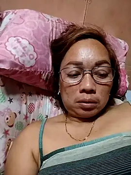 Snapshot of asianwet4u chatting on 10/07/25, 11:29 asianwet4u online show from 10/07/25, 11:29