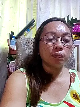 Snapshot of asianwet4u chatting on 10/31/25, 05:08 asianwet4u online show from 10/31/25, 05:08