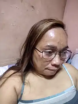 Snapshot of asianwet4u chatting on 11/02/25, 03:58 asianwet4u online show from 11/02/25, 03:58