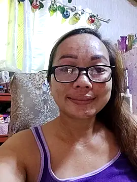 Snapshot of asianwet4u chatting on 12/04/25, 01:59 asianwet4u online show from 12/04/25, 01:59