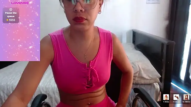 sensual nataliee online show from 06/01/26, 03:47