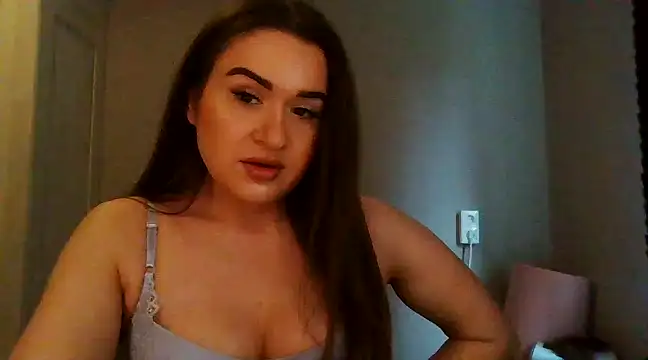 avajade online show from 02/12/25, 12:55