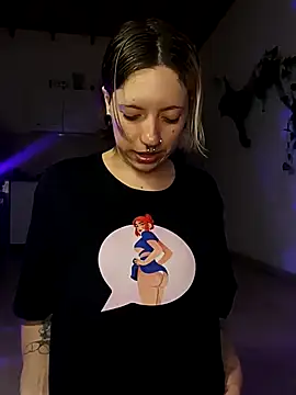 Snapshot of Rabit_Snake chatting on 12/04/24, 03:26 Rabit Snake online show from 12/04/24, 03:26