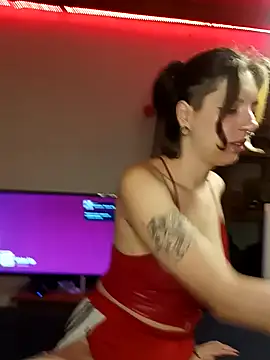 Snapshot of Rabit_Snake chatting on 12/12/24, 01:32 Rabit Snake online show from 12/12/24, 01:32