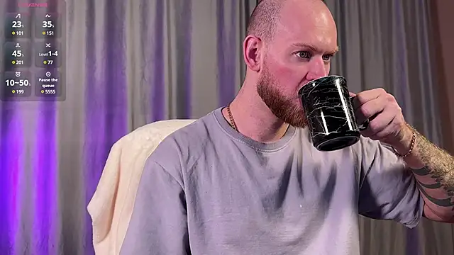 Snapshot of Xxx_______Xxx chatting on 02/05/25, 08:21 Xxx Xxx online show from 02/05/25, 08:21