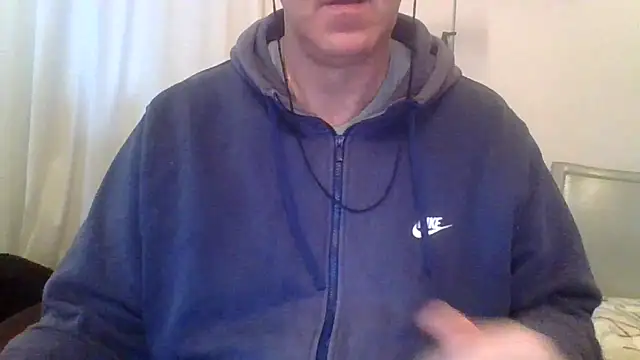 ANONIMO7735 online show from 04/30/26, 03:57