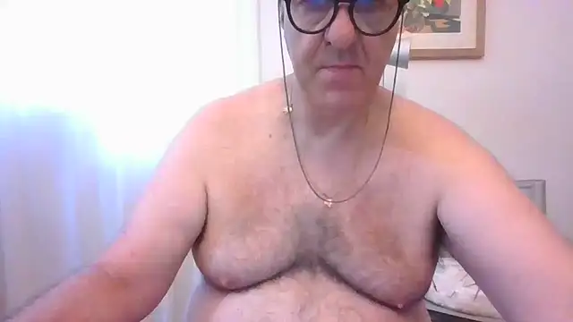 Snapshot of ANONIMO7735 chatting on 07/02/26, 04:40 ANONIMO7735 online show from 07/02/26, 04:40