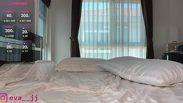 Eva JJ online show from 01/09/25, 05:34