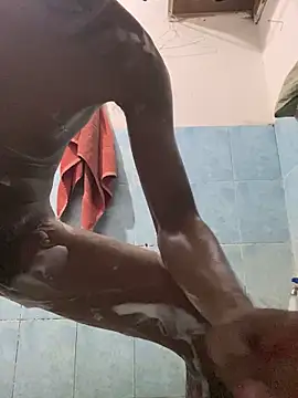 Snapshot of ditiya18 chatting on 03/01/25, 01:29 ditiya18 online show from 03/01/25, 01:29