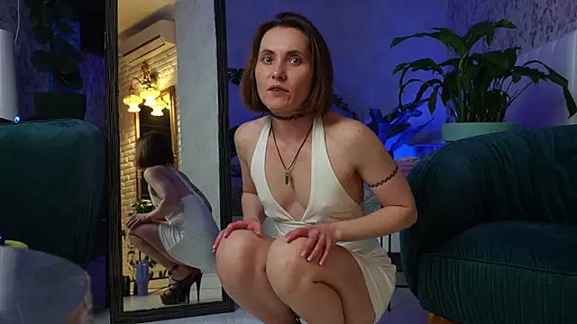 ClaraBendover online show from 03/19/26, 08:02