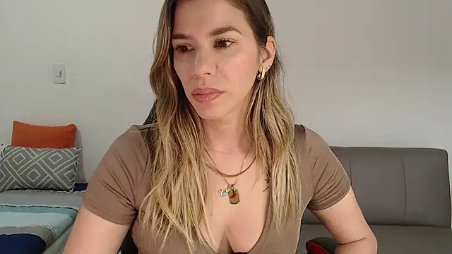 ms sofia x online show from 10/02/25, 02:24