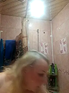 Snapshot of Janahotty chatting on 01/12/25, 10:12 Janahotty online show from 01/12/25, 10:12