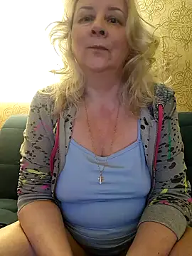 Snapshot of Janahotty chatting on 03/11/25, 10:09 Janahotty online show from 03/11/25, 10:09