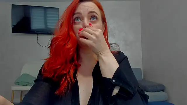 emilianna666 online show from 04/18/26, 08:51