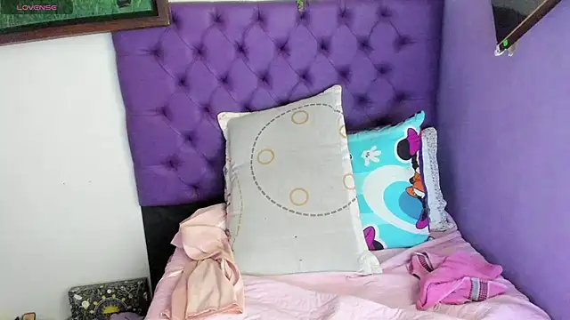 Margoth clain online show from 04/04/26, 12:35