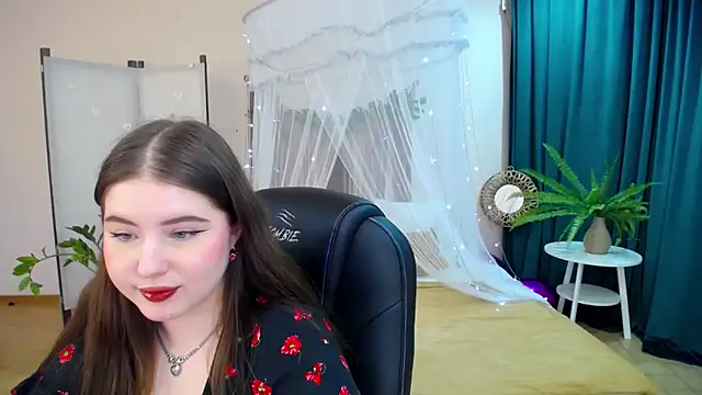 NicoleFoxery online show from 03/09/25, 12:31