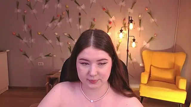 Snapshot of NicoleFoxery chatting on 06/05/26, 06:24 NicoleFoxery online show from 06/05/26, 06:24