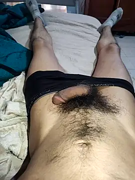 Carlos1Diaz3 online show from 11/13/25, 03:22