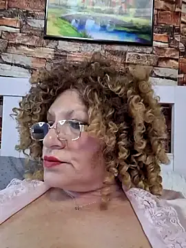 Snapshot of Hot_Azaleea chatting on 01/31/25, 09:37 Hot Azaleea online show from 01/31/25, 09:37