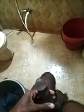 Snapshot of naxus@xh chatting on 10/30/25, 06:52 naxusxh online show from 10/30/25, 06:52