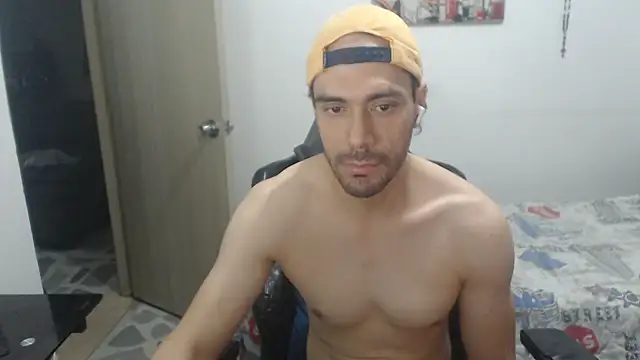 samuelgarcia  online show from 07/08/26, 08:19