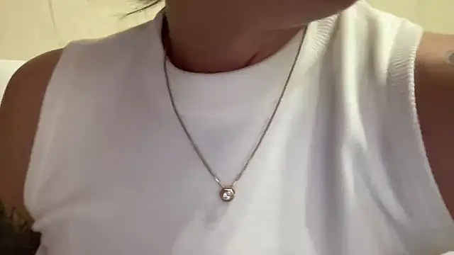 Snapshot of Avtosluts777 chatting on 09/25/25, 06:22 Avtosluts777 online show from 09/25/25, 06:22