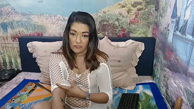 Snapshot of indianaqua chatting on 10/30/25, 05:13 indianaqua online show from 10/30/25, 05:13