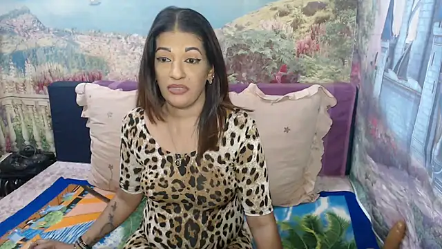 Snapshot of indianaqua chatting on 11/10/25, 04:39 indianaqua online show from 11/10/25, 04:39