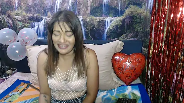 Snapshot of indianaqua chatting on 02/16/26, 04:14 indianaqua online show from 02/16/26, 04:14