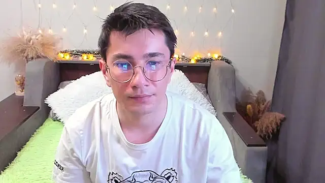 Snapshot of Yumi_steve chatting on 01/26/25, 11:29 Yumi steve online show from 01/26/25, 11:29