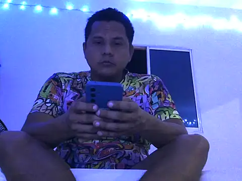 Snapshot of neneplayboy chatting on 02/15/26, 11:56 neneplayboy online show from 02/15/26, 11:56