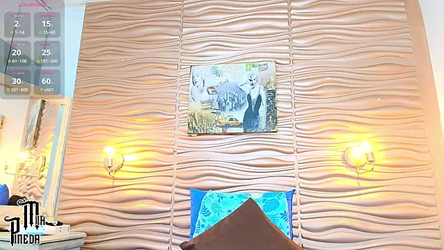 mia pineda online show from 09/16/25, 09:05