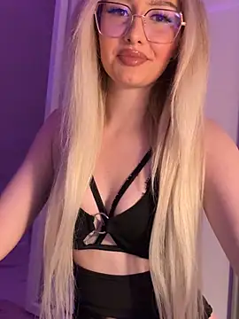 mollyxxx online show from 01/31/25, 10:10