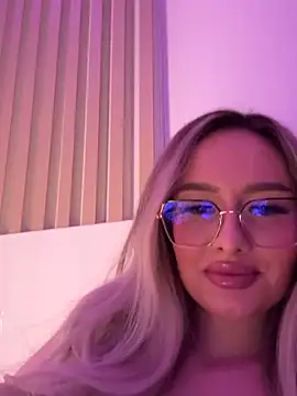 mollyxxx online show from 02/12/25, 04:44