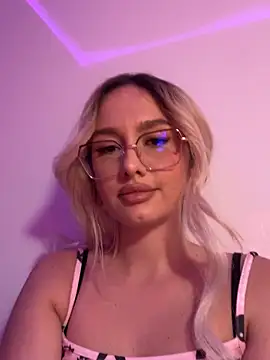 mollyxxx online show from 09/25/25, 10:13