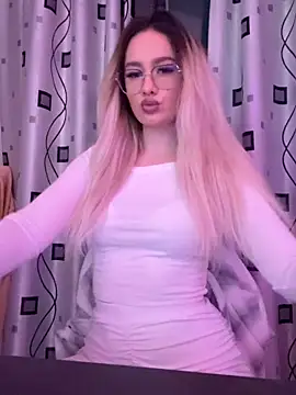 mollyxxx online show from 02/24/26, 04:10