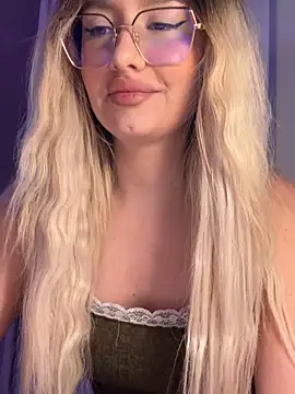 mollyxxx online show from 03/27/26, 03:01