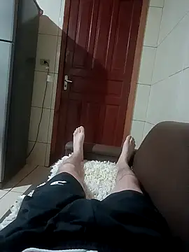 Snapshot of kalebGostoso chatting on 10/25/25, 03:25 kalebGostoso online show from 10/25/25, 03:25