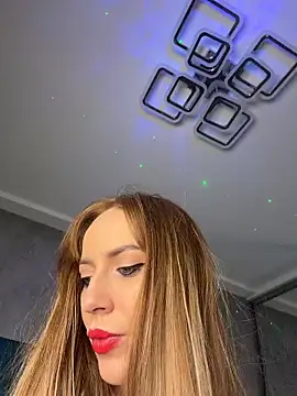 RockQueen A online show from 05/19/26, 04:30